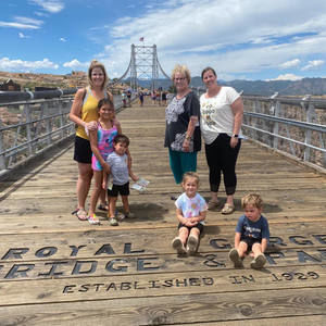 Meet your Posher, Natalie